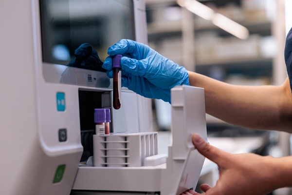 AUS - Diagnostic laboratories and pathology services