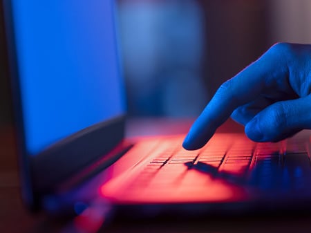 SG - Computer and Digital Crime@2x