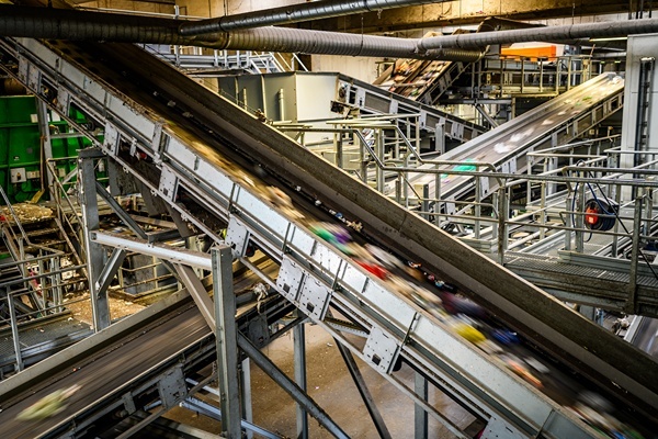 AUS - Processing plants and production facilities