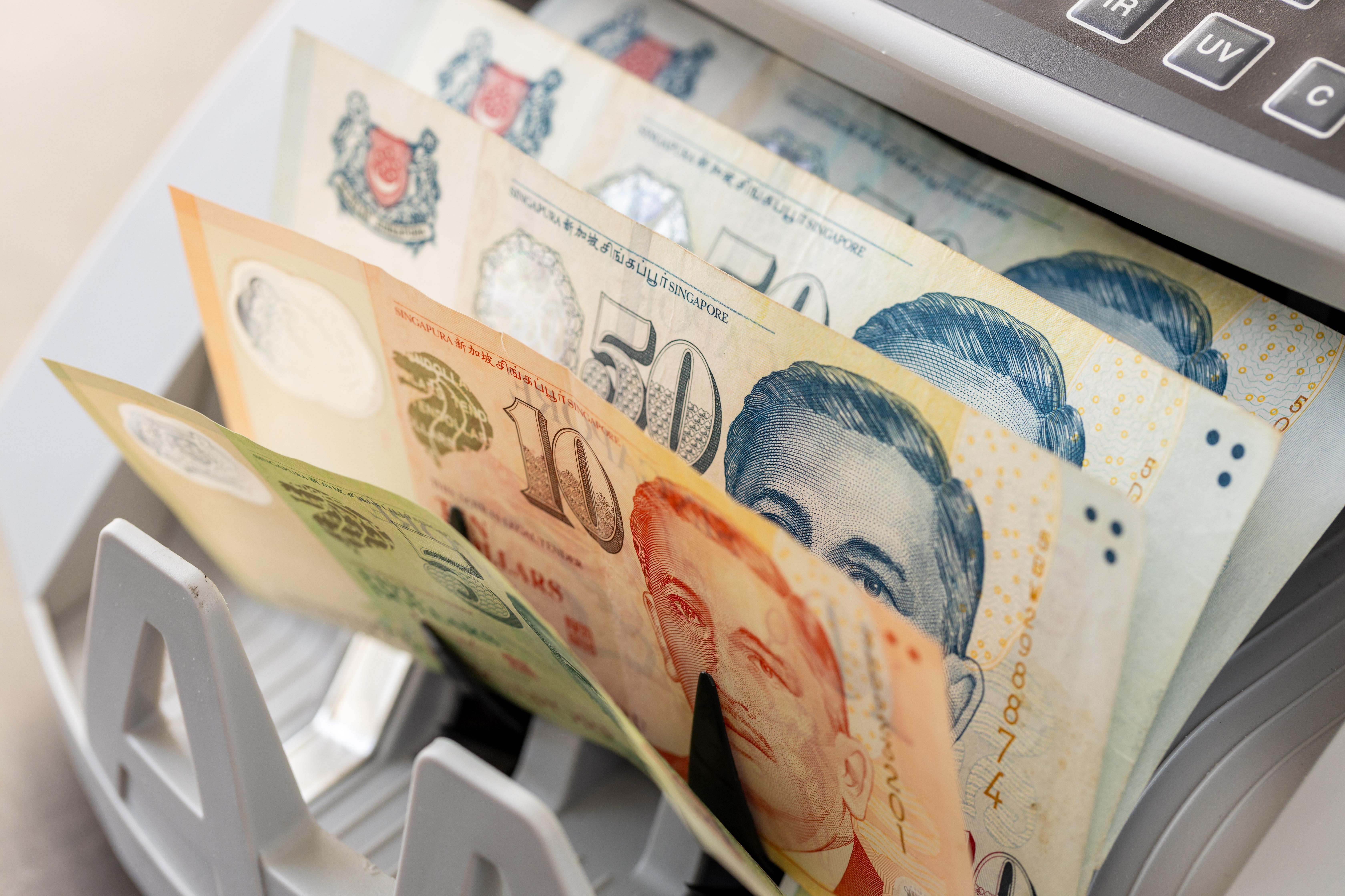Singapore - Currency - 1
