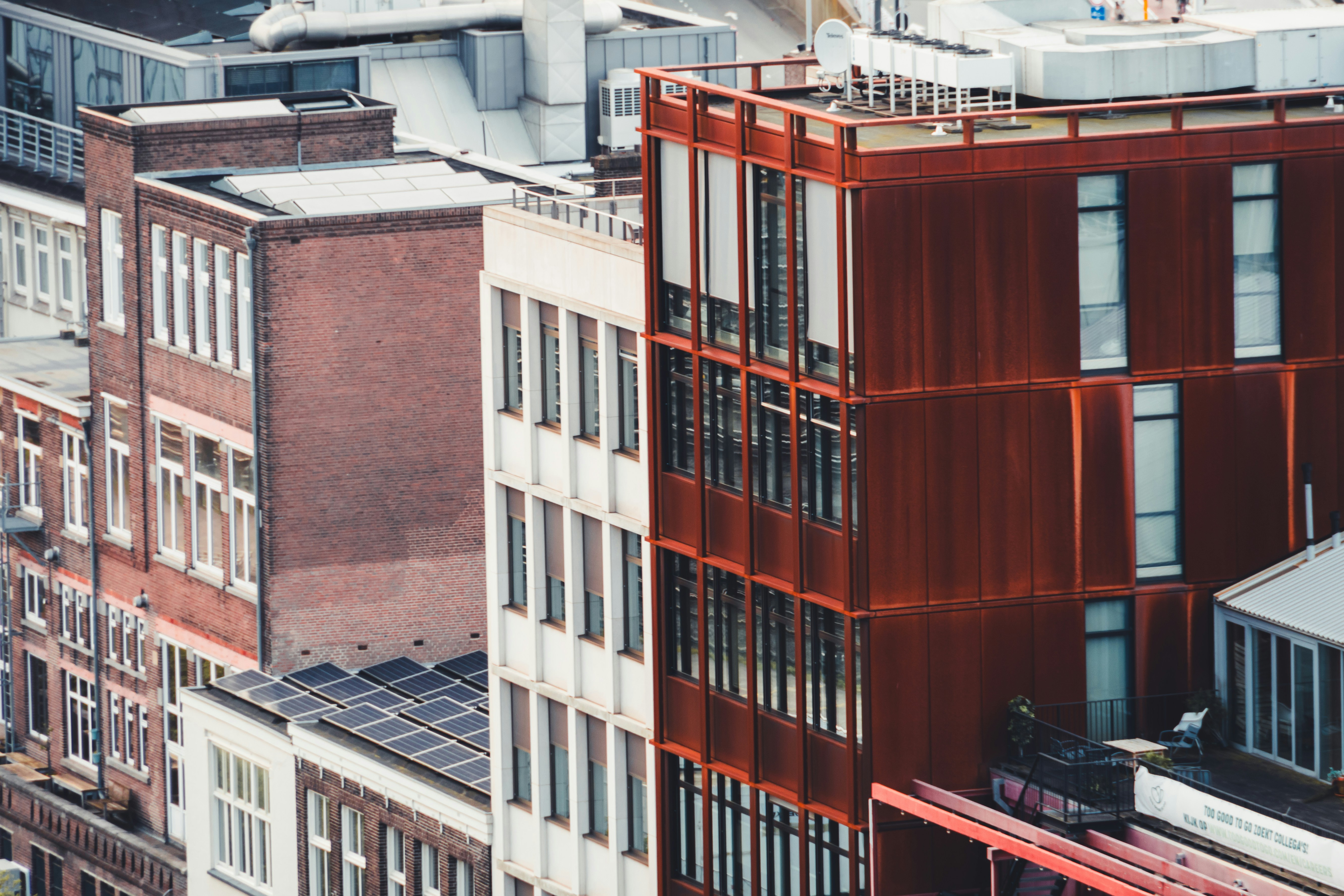 luca-cavallin-O9WjLK6HlGU-unsplash
